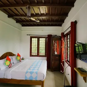Spice Valley & Tree House Homestay Munnar